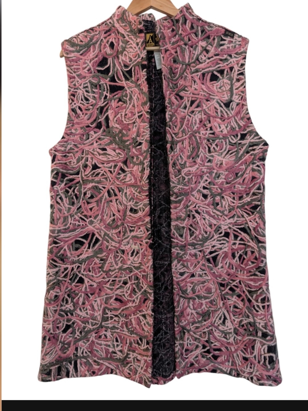 Vintage SKEA PARIS/VAIL ART TO WEAR VEST